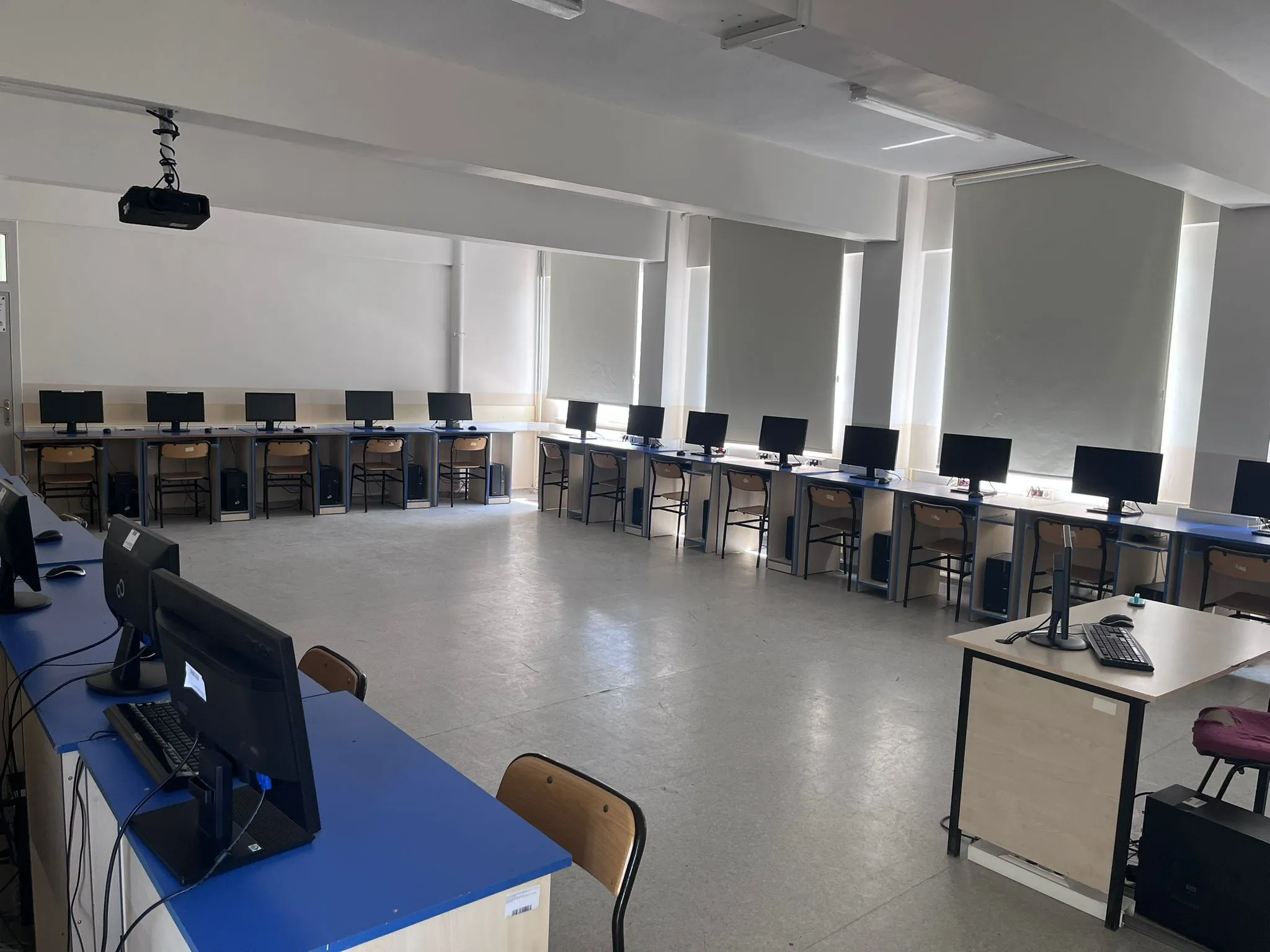Kaman UBYO Yönetim Bilişim Sistemleri Bilgisayar Laboratuvarı